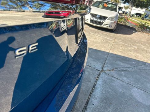 New 2026 Volkswagen Atlas SE image 26