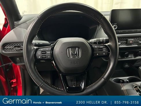 Used 2025 Honda HR-V Sport image 18