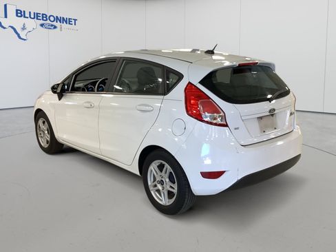 Used 2018 Ford Fiesta SE FWD image 6