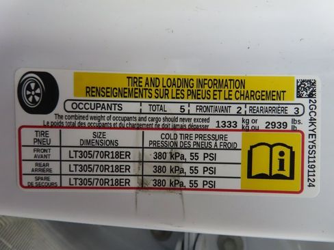 Used 2025 Chevrolet Silverado 2500 ZR2 w/ Technology Package image 86