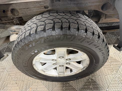 Used 2011 GMC Sierra 1500 SLE w/ Power Tech Package image 17