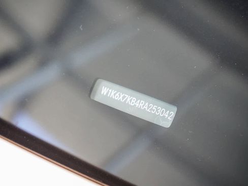 Certified 2024 Mercedes-Benz Maybach S 680 4MATIC image 36