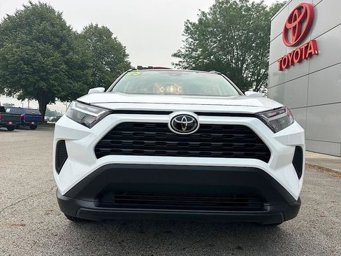 Certified 2025 Toyota RAV4 XLE AWD/4WD image 8