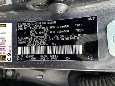 Used 2021 Toyota 4Runner Nightshade image 19