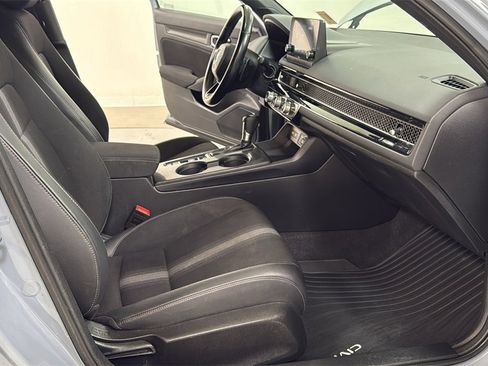 Used 2022 Honda Civic Sport image 18