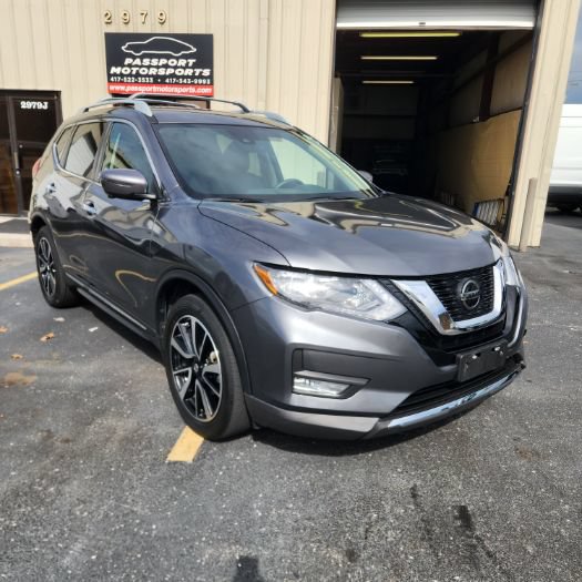 Used 2020 Nissan Rogue SL FWD image 1