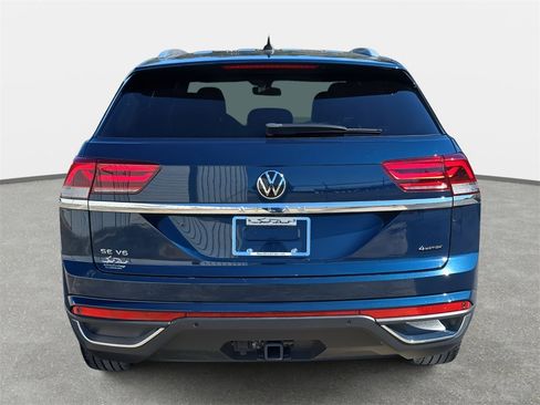 Used 2023 Volkswagen Atlas Cross Sport SE w/ Black Wheel Package image 6