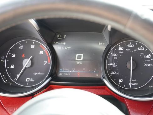 Used 2020 Alfa Romeo Giulia RWD image 30