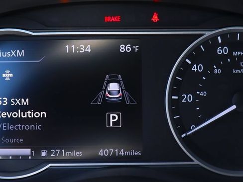 Used 2020 Nissan Kicks SR w/ SR Premium Package FWD image 42