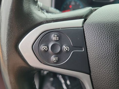 Used 2015 Chevrolet Colorado LT w/ Luxury Package image 5