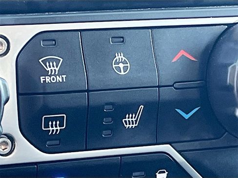 Used 2021 Jeep Wrangler Unlimited Sahara w/ Cold Weather Group image 20