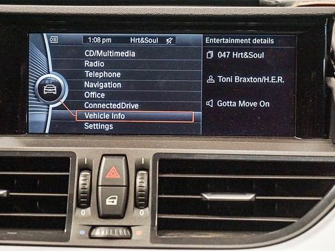 Used 2016 BMW Z4 sDrive28i w/ Technology Package image 14