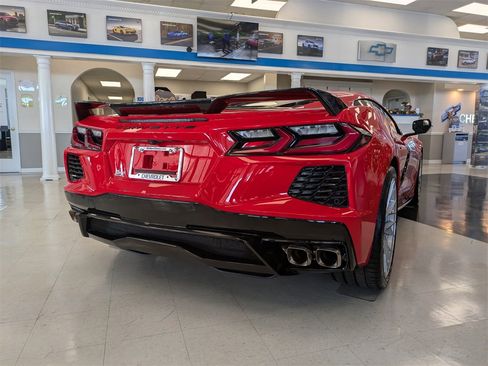 Used 2023 Chevrolet Corvette Stingray Coupe w/ 1LT image 3