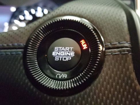Used 2026 Jeep Compass Latitude AWD/4WD image 26