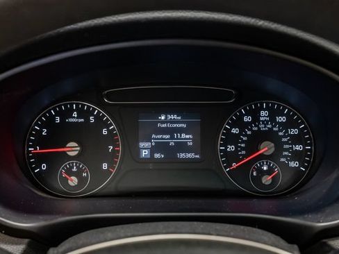 Used 2019 Kia Sorento L FWD image 13