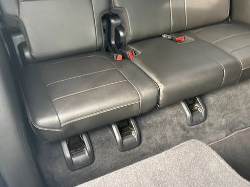 Certified 2023 Chevrolet Traverse Premier w/ Redline Edition image 49