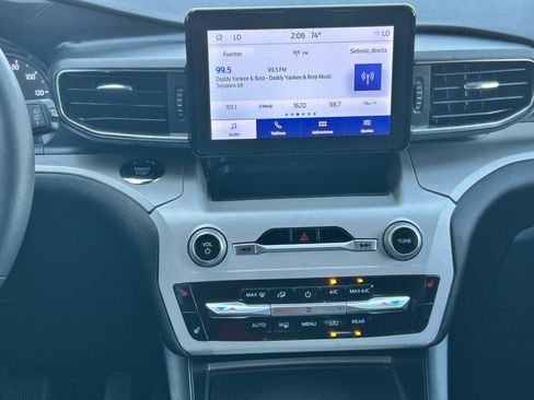 Used 2024 Ford Explorer XLT w/ Equipment Group 202A image 14