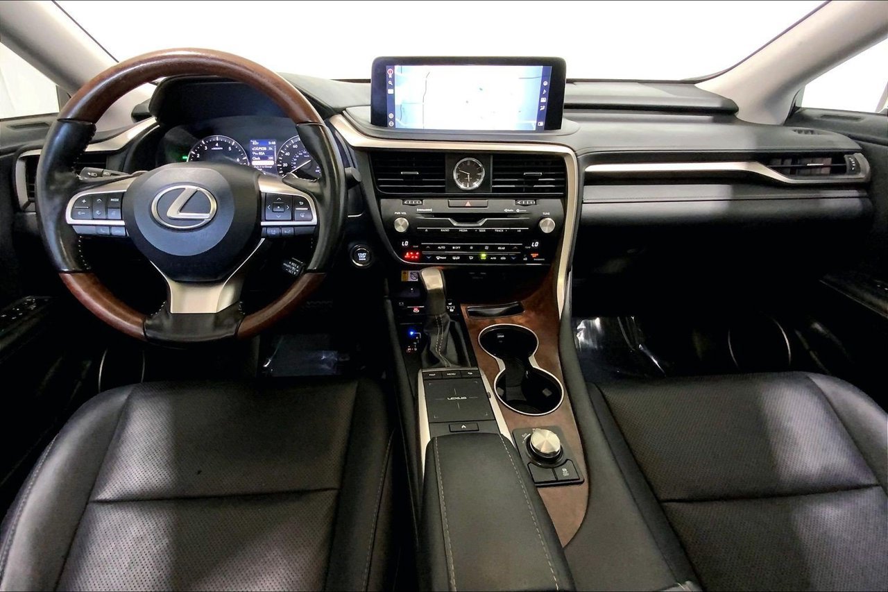 Used 2022 Lexus RX 350L FWD w/ Premium Package image 15