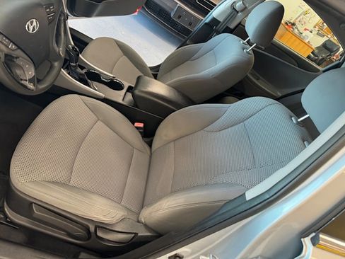 Used 2011 Hyundai Sonata GLS image 19