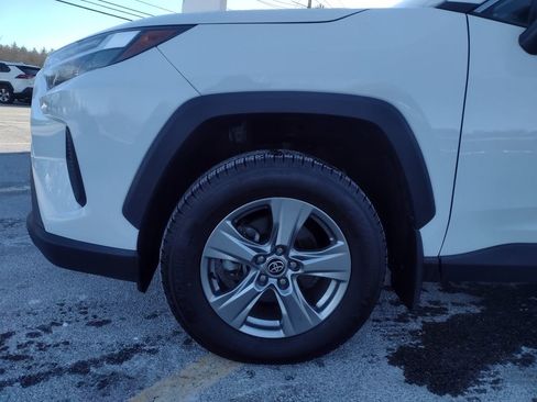 Used 2024 Toyota RAV4 XLE image 3