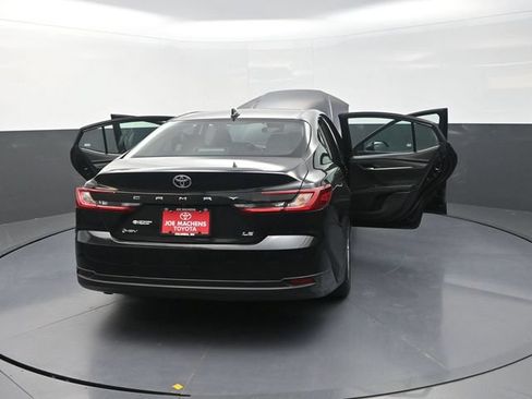 Used 2025 Toyota Camry LE FWD image 44
