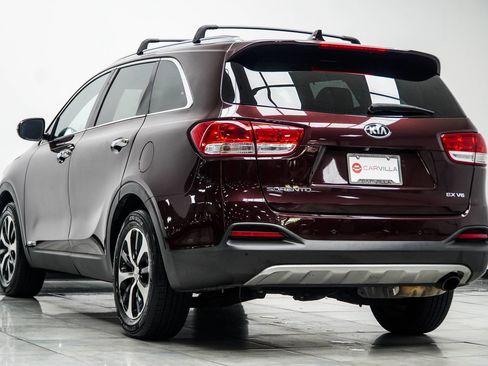 Used 2018 Kia Sorento EX w/ EX Advanced Touring Package AWD/4WD image 10