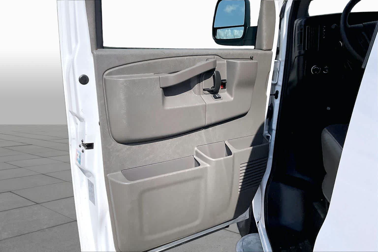 Certified 2025 Chevrolet Express 2500 w/ Driver Convenience Package RWD image 17