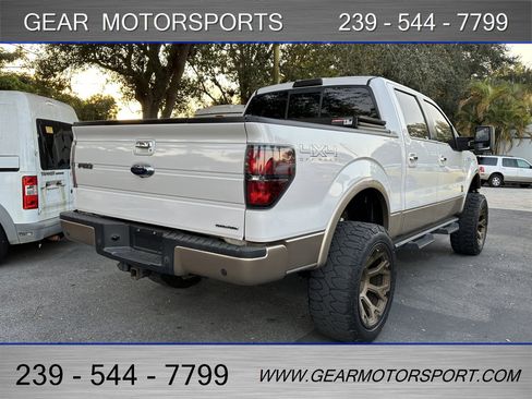 Used 2012 Ford F150 Lariat w/ Lariat Chrome Pkg image 3