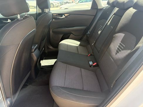 Used 2019 Kia Forte S w/ S Premium Package FWD image 26