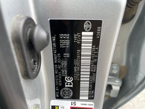 Used 2024 Toyota Camry SE FWD image 33