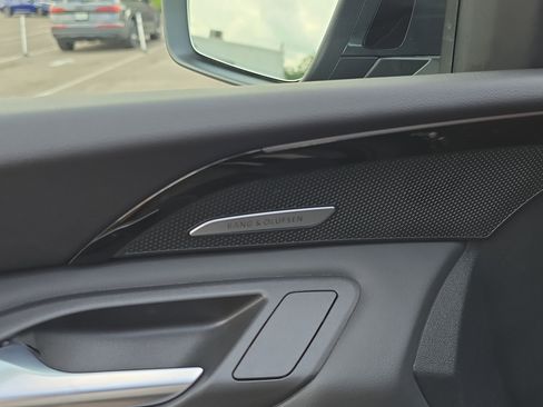 New 2025 Audi Q5 Prestige image 17