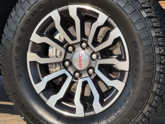 Used 2020 GMC Sierra 1500 AT4 w/ Off-Road Performance Package AWD/4WD image 12