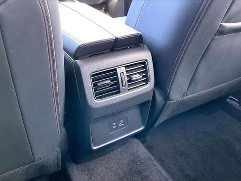 Certified 2023 Nissan Rogue SV w/ SV Premium Package image 10