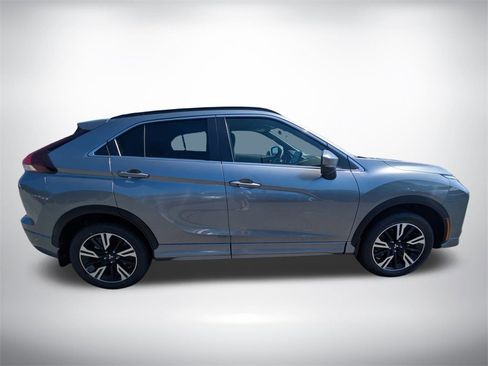 New 2025 Mitsubishi Eclipse Cross SEL image 2