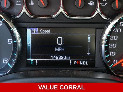 Used 2018 Chevrolet Silverado 1500 LT w/ All Star Edition AWD/4WD image 32