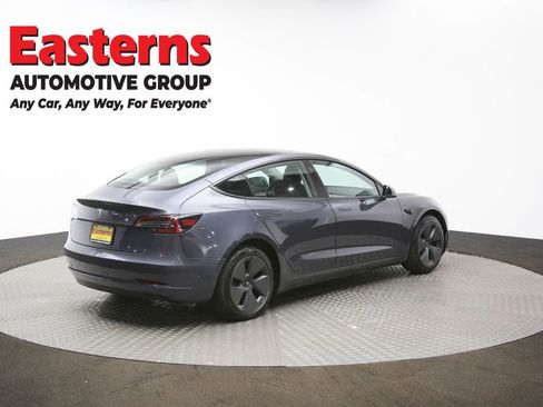 Used 2023 Tesla Model 3 Standard Range image 38