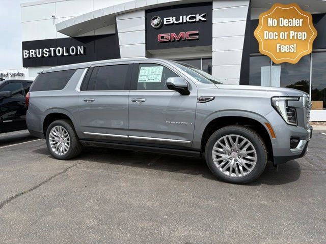 New 2026 GMC Yukon XL Denali w/ Denali Reserve Package AWD/4WD image 1