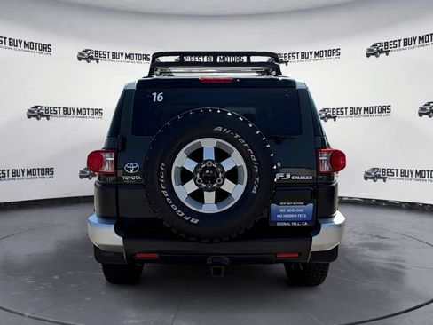 Used 2011 Toyota FJ Cruiser 4WD w/ Convenience Pkg image 7