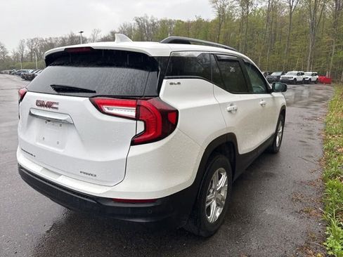 Used 2023 GMC Terrain SLE w/ Driver Convenience Package AWD/4WD image 6