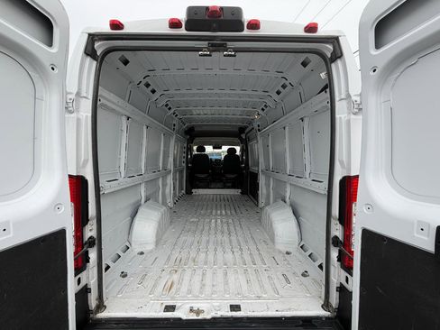 Used 2023 RAM ProMaster 3500 w/ Driver Convenience Group image 37