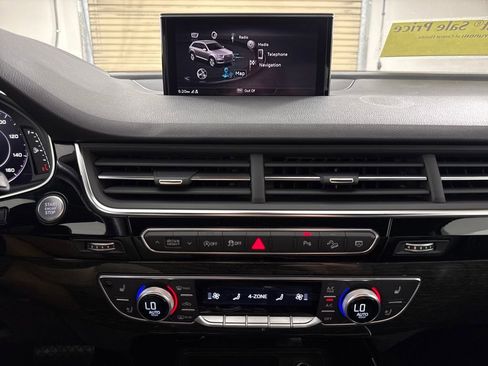 Used 2018 Audi Q7 3.0T Prestige image 17