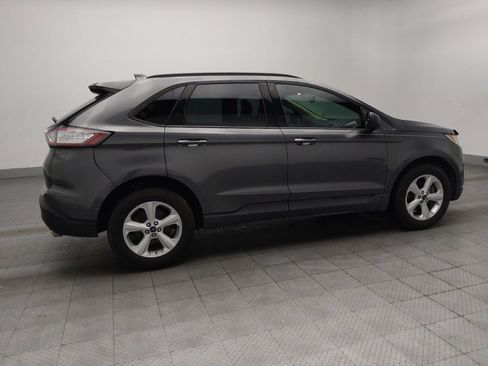 Used 2018 Ford Edge SE image 10