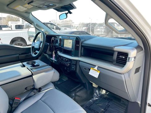 New 2026 Ford F350 XL w/ XL Chrome Package image 26