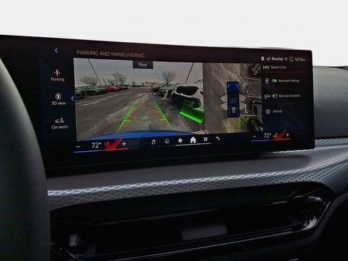 New 2026 BMW 330i xDrive 330i xDrive w/ M Sport Package image 15