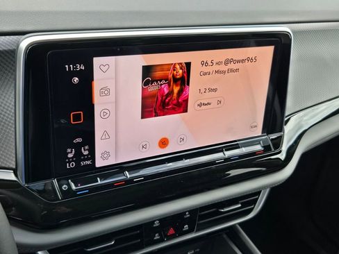New 2026 Volkswagen Atlas Peak Edition AWD/4WD image 9