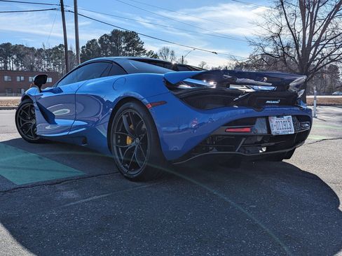 Used 2021 McLaren 720S Luxury RWD image 7