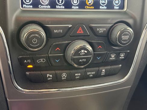 Used 2018 Jeep Grand Cherokee Limited AWD/4WD image 25