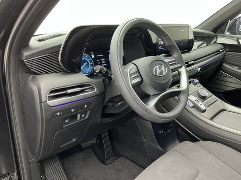 Used 2025 Hyundai Palisade Calligraphy image 15