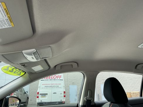 Used 2022 Nissan Sentra SR w/ Trunk Package FWD image 12