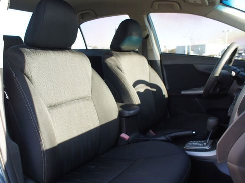 Used 2013 Toyota Corolla S image 19